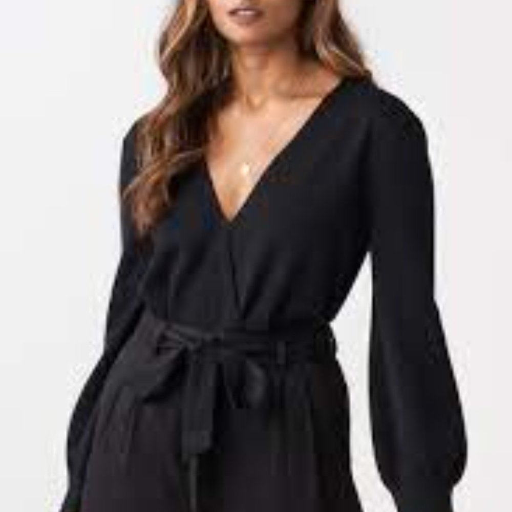 Black - VETTA Convertible wrap sweater (M)